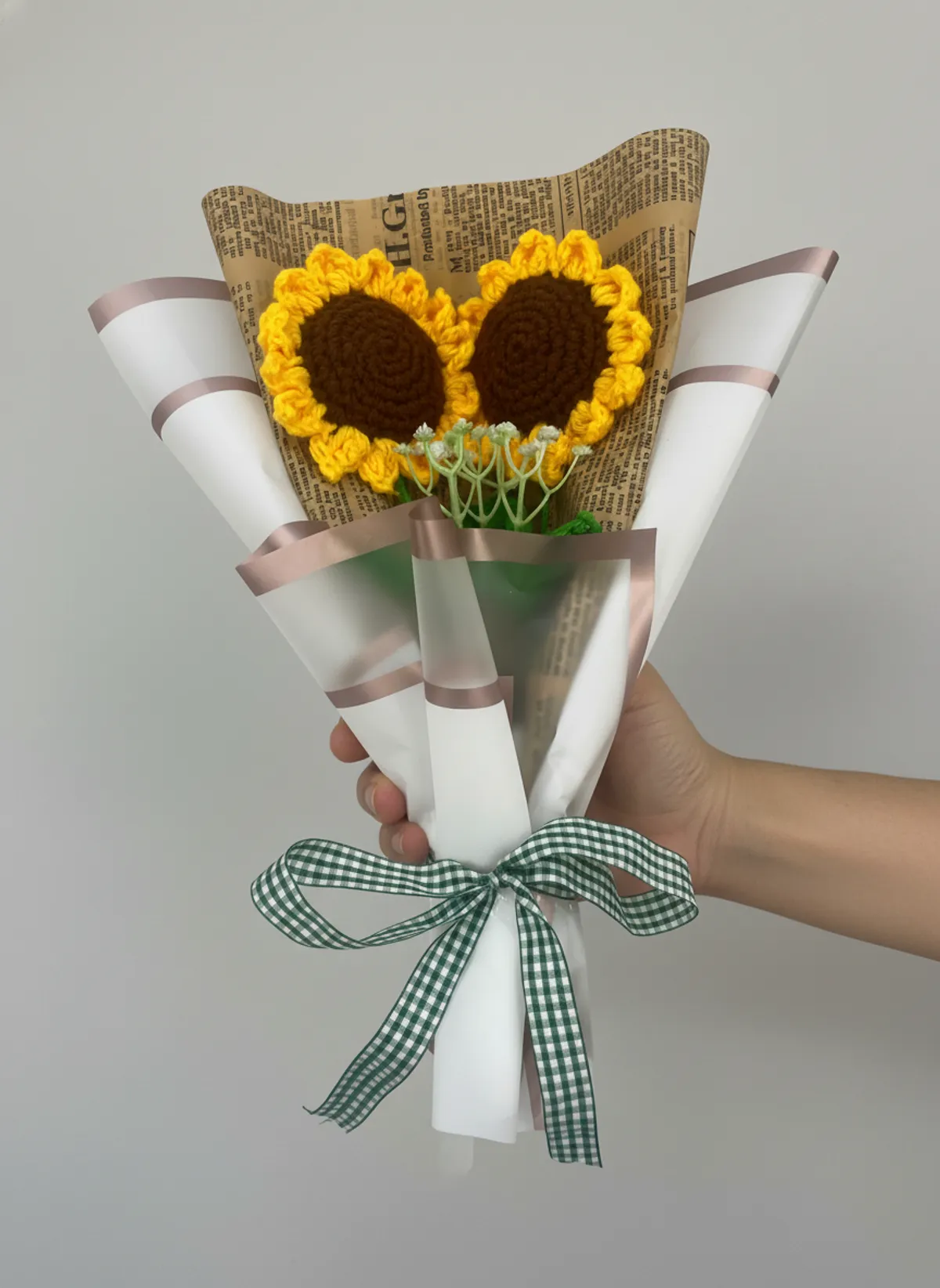 Handmade_Crochet_Sunflower_Bouquet___Premium_Aesthetic_Gift_JP87G30SHN_2026-04-26_1
